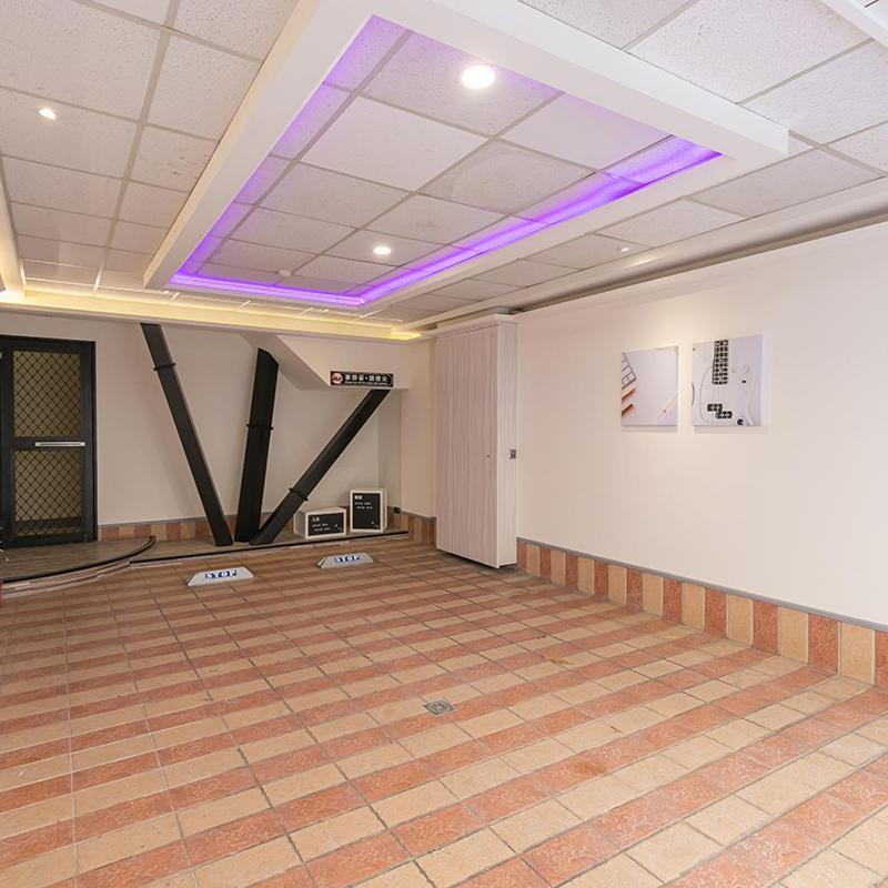 Soho Motel Taoyuan Exteriör bild